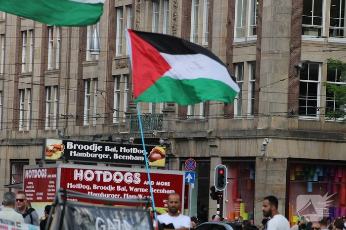 Kleine demonsratie voor free-palestina