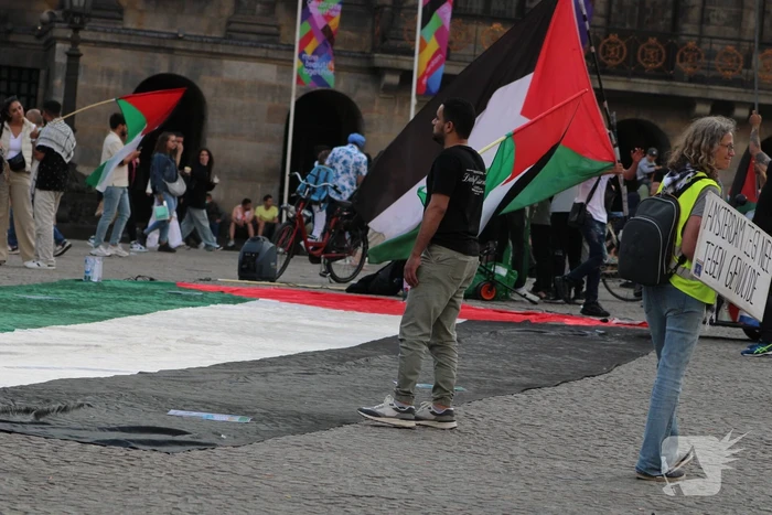 Kleine demonsratie voor free-palestina