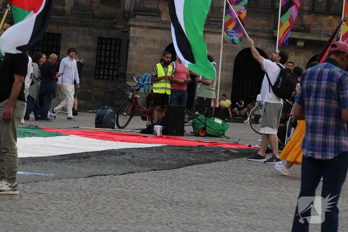 Kleine demonsratie voor free-palestina