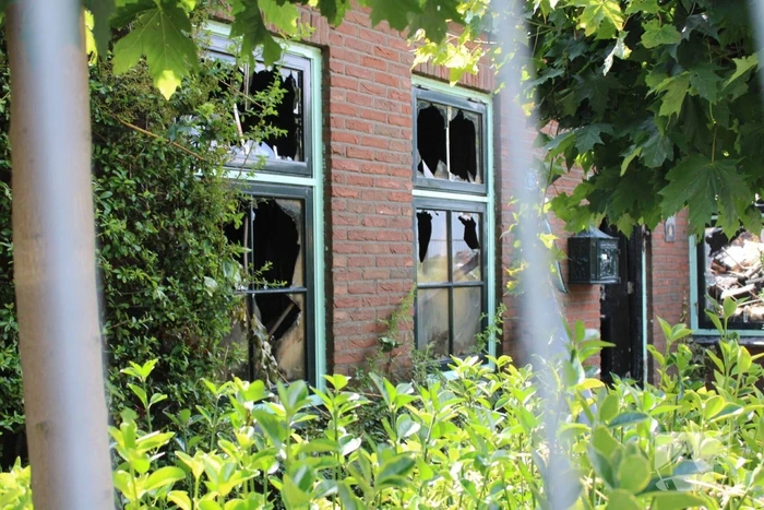 Flinke ravage na verwoestende brand bij stolpboerderij