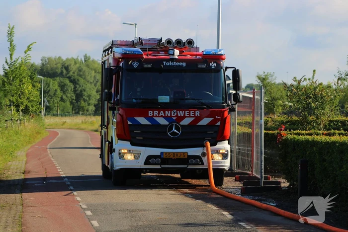 Veel schade na rietendakbrand bij geitenboerderij