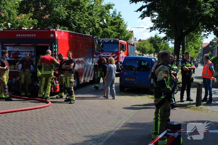 Hulpdiensten groots ingezet voor brandende werkplaats bij fietsenwinkel