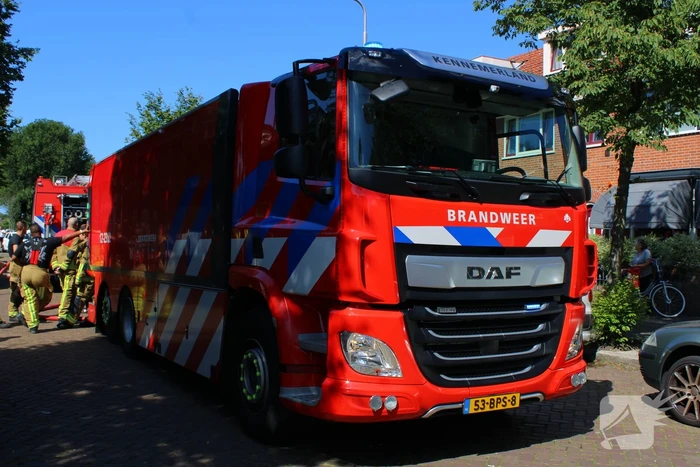 Hulpdiensten groots ingezet voor brandende werkplaats bij fietsenwinkel