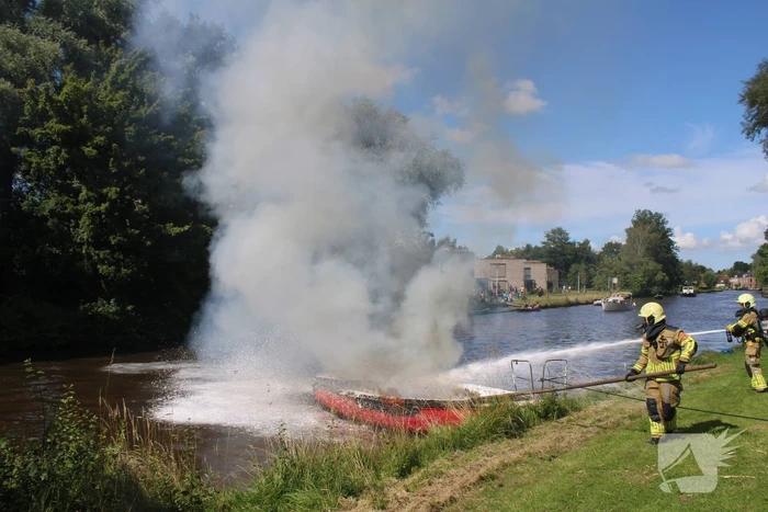 Opnieuw brand bij pleziervaartuig