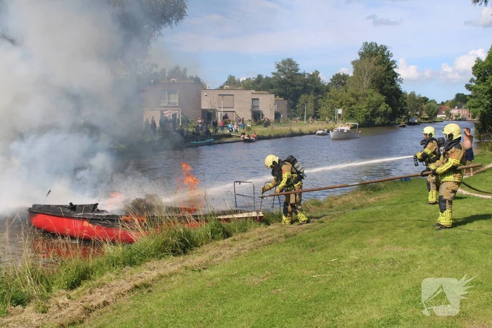 Opnieuw brand bij pleziervaartuig