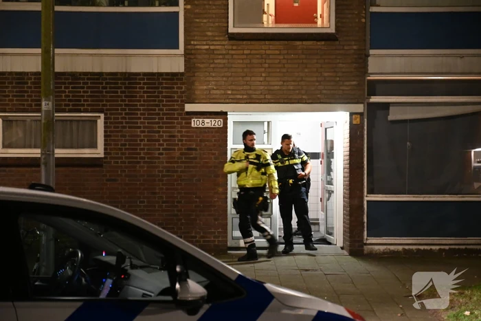 Vrouw aangehouden bij steekpartij in woning