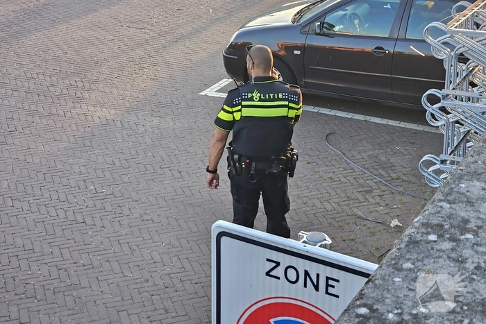 Hulpdiensten ingezet voor persoon te water