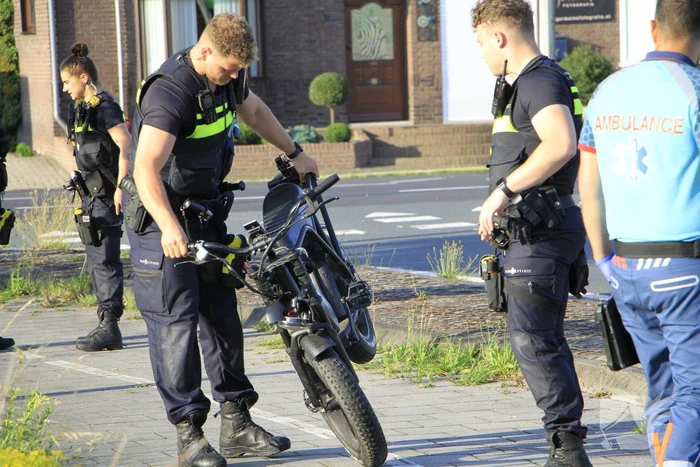 Politie neemt fatbike mee na botsing