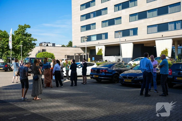 Hotel Van der Valk ontruimd door brand