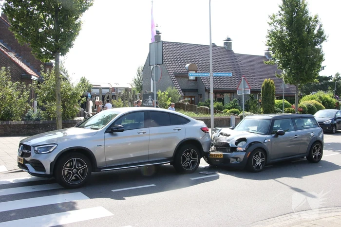 Flinke schade bij kop-staart botsing