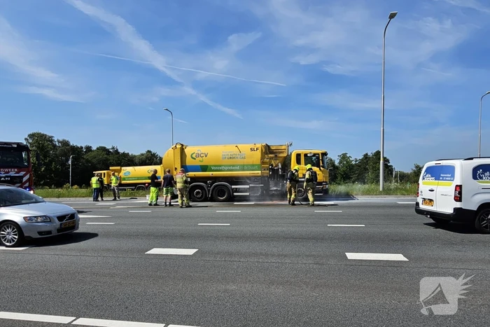 Brandend papier zorgt voor brandweer inzet