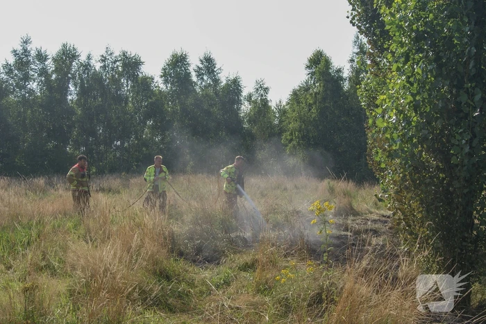 Brandweer blust bosschage brand