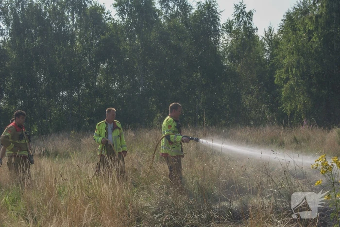 Brandweer blust bosschage brand