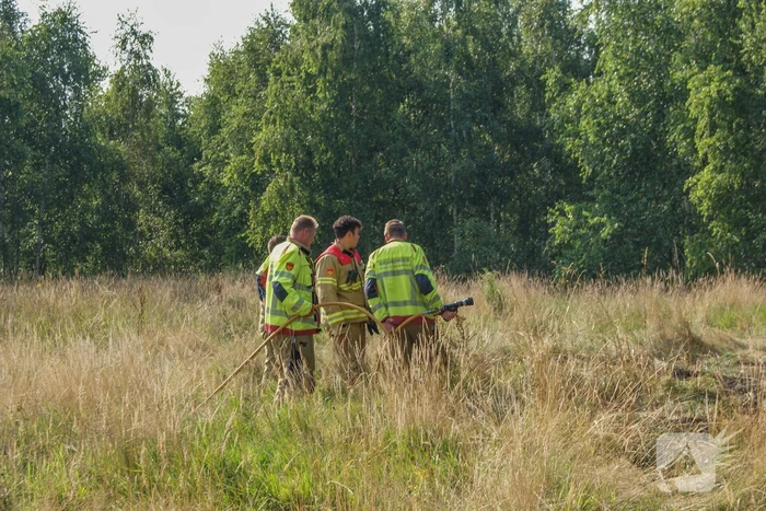 Brandweer blust bosschage brand