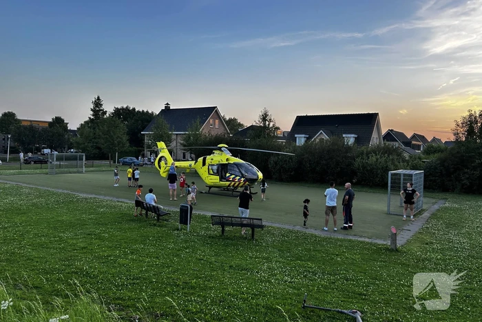 Scooterrijder zwaargewond bij aanrijding met tram