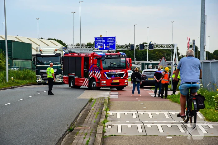 Veel rookontwikkeling bij grote brand bij Reachtracker