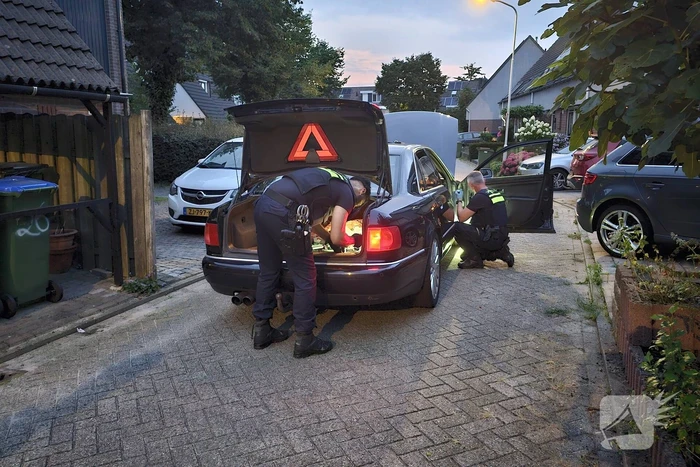 Verdachten aangehouden na achtervolging door woonwijk
