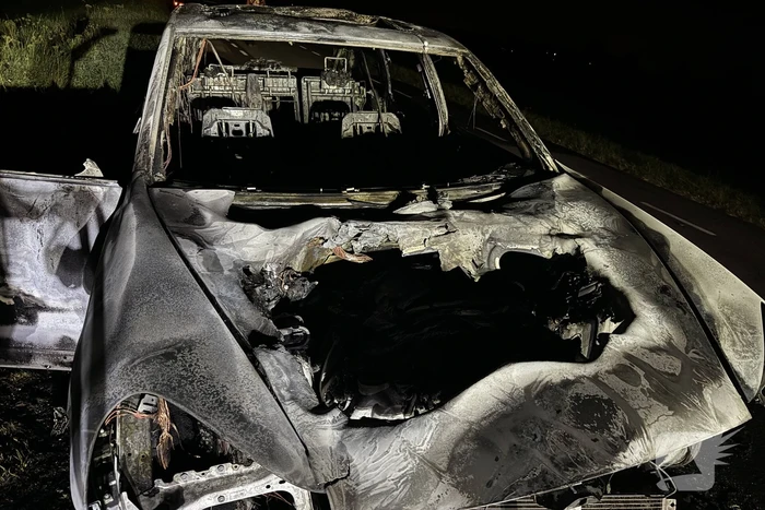 Porsche Cayenne brandt volledig uit