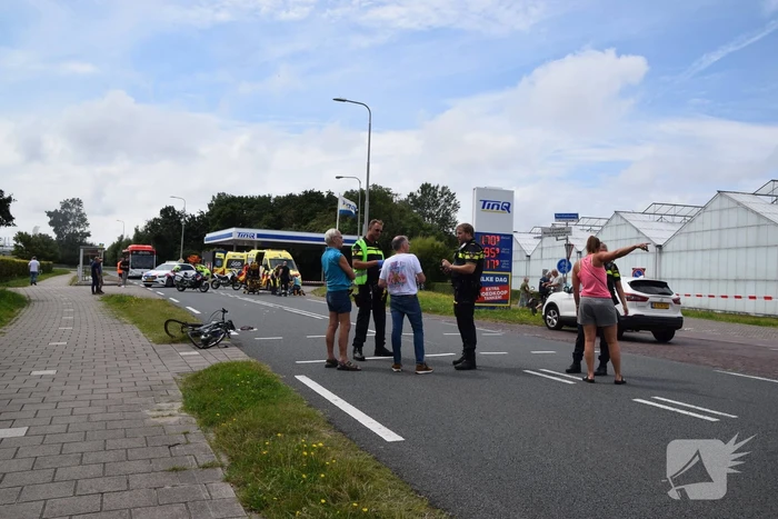 Traumateam ingezet na botsing tussen motorrijder en fietser