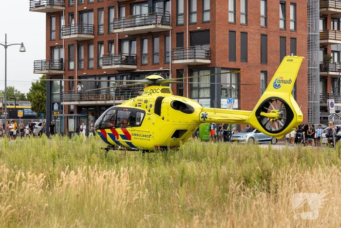 Persoon overleden na aanrijding met trein op station