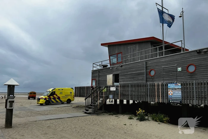 Zoekactie na melding vermiste surfer