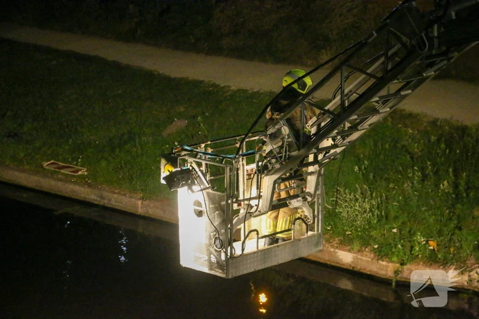 Zoektocht in water naar vermiste vrouw