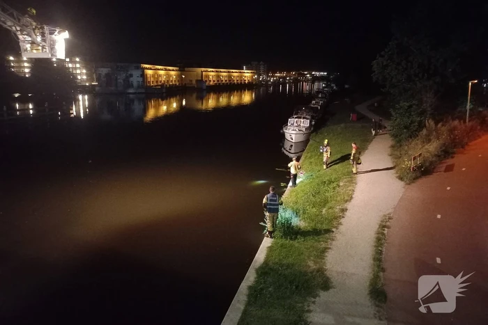 Zoektocht in water naar vermiste vrouw