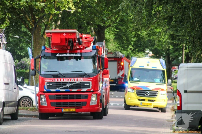 Traumateamingezet bij medische noodsituatie in flatwoning
