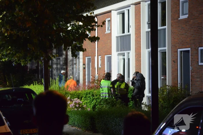 Arrestatieteam haalt brandstichter uit woning