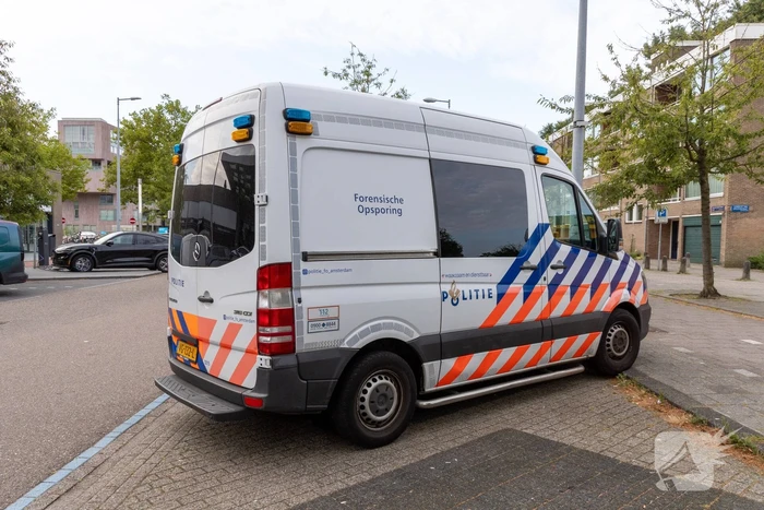 Overleden persoon aangetroffen op straat