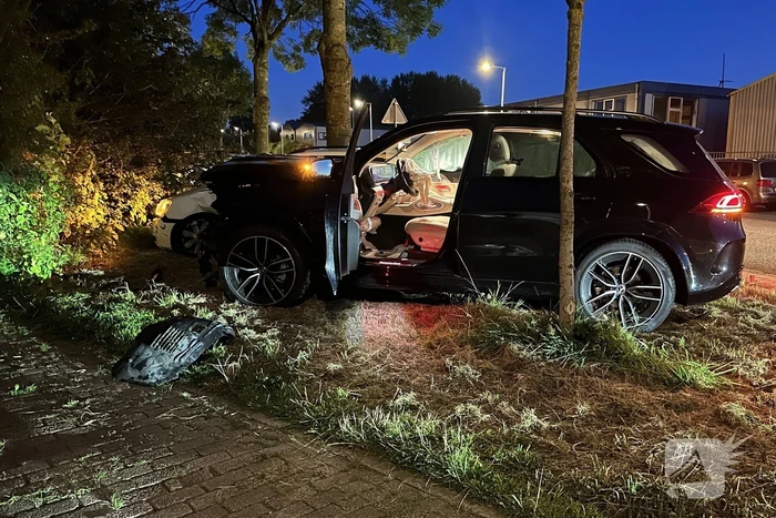 Twee voertuigen betrokken bij aanrijding