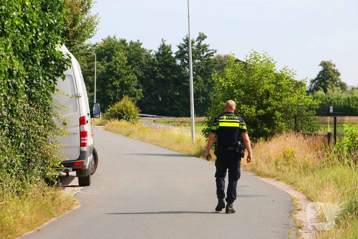 Bakfiets bestuurder gewond bij aanrijding met bestelbus