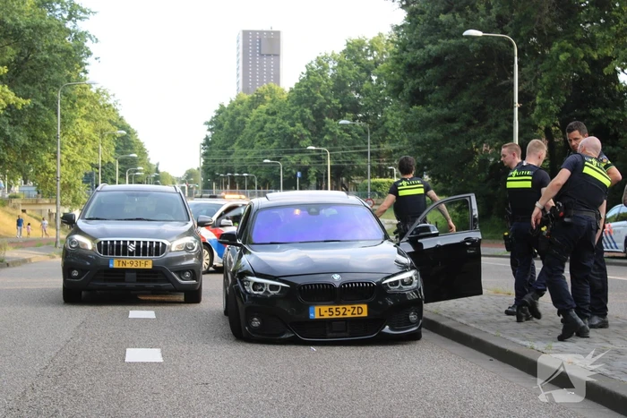 Voertuigen beschadigd tijdens achtervolging na drugsdeal