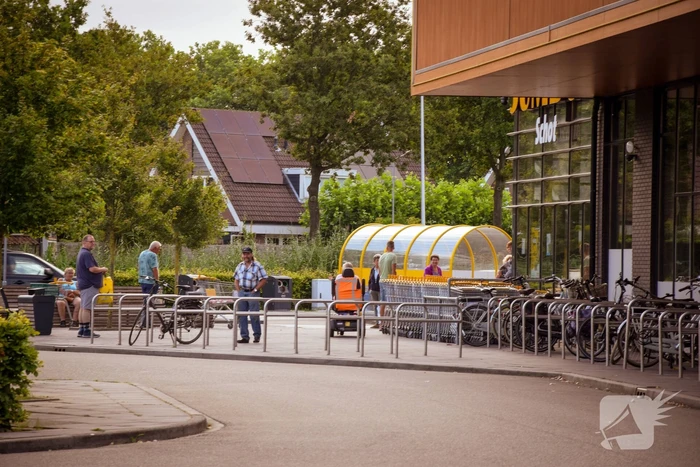 Supermarkt Jumbo gesloten door gevaarlijke stof