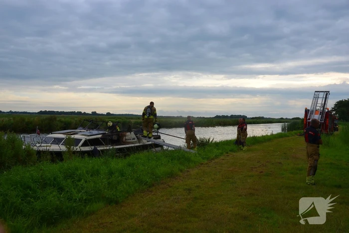 Flinke brand verwoest plezierjacht