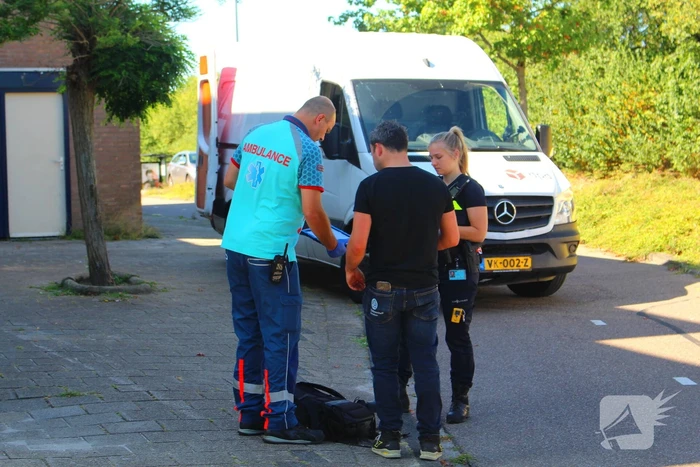 Fietser gewond bij ongeval met bestelbus