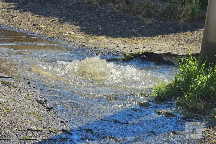 Brandweer ingezet voor waterlekkage