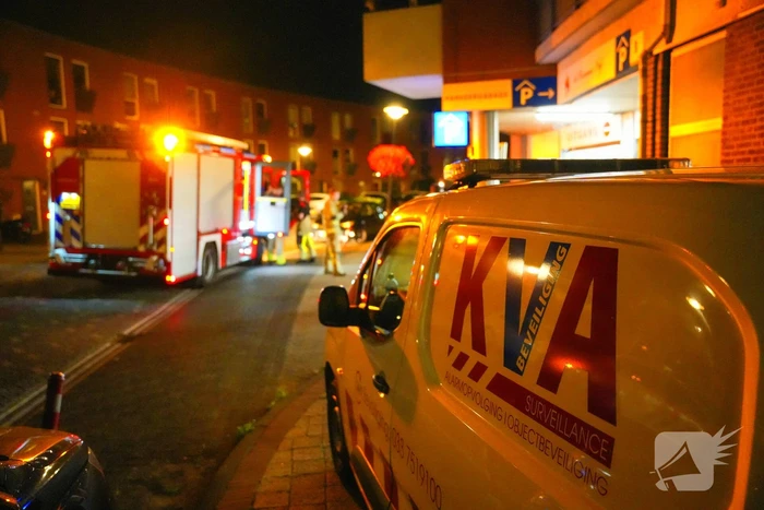 Zorgen om nieuwe brand na brandgeur bij winkelcentrum