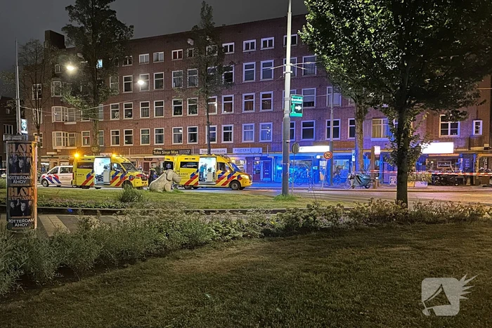 Dode en aanhouding bij steekpartij