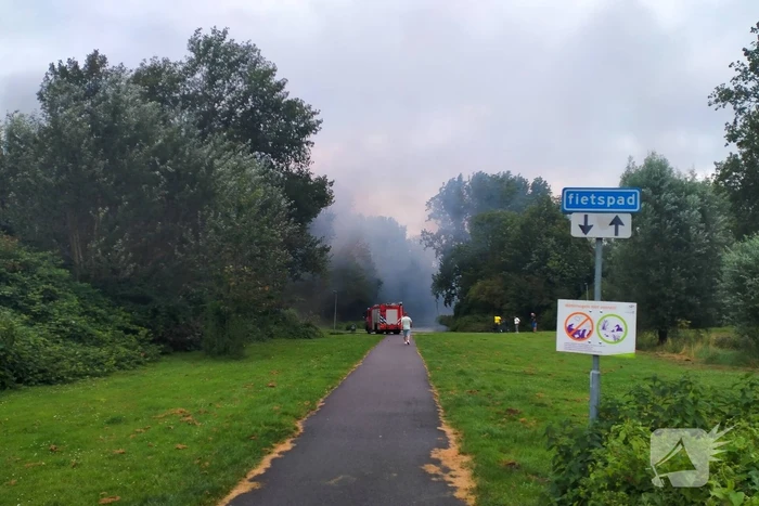 Veel rookontwikkeling bij uitslaande brand