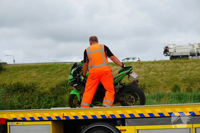 Motorrijder geschept door automobilist
