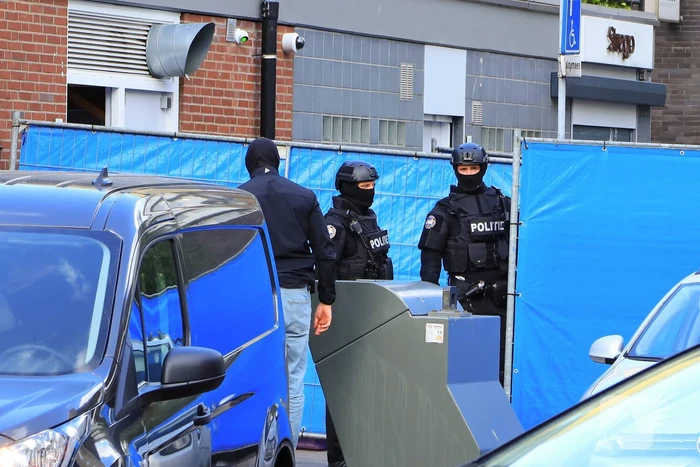 Inval door specialistische eenheden voor lopend onderzoek