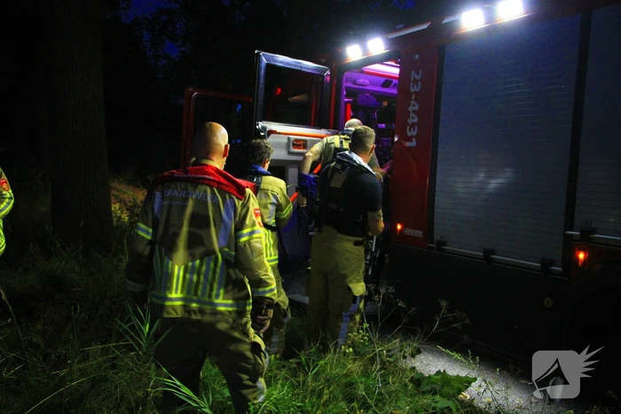 Brandweer redt ree uit zuid willemsvaart