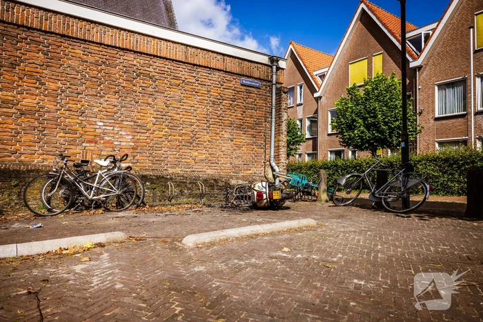Scooter in brand bij Georgiuskerk