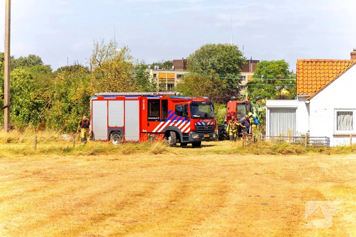 Boer handelt snel en voorkomt dat tractor uitbrand