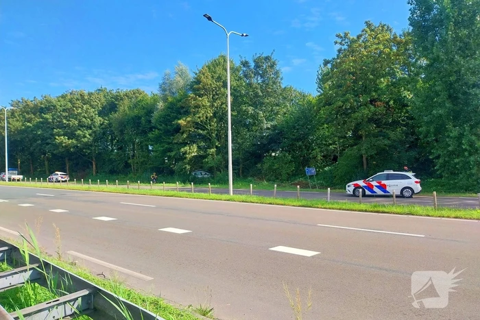 Automobilist belandt in berm