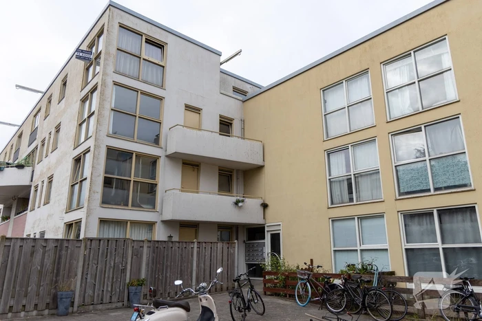 Bewoner mishandeld bij overval