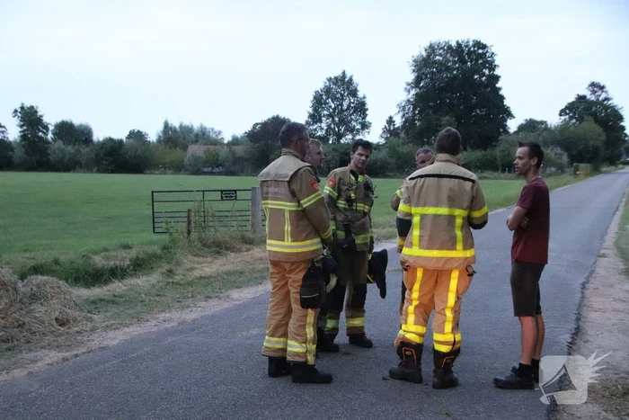 Brandweer ingezet voor broeiende stapel hooi
