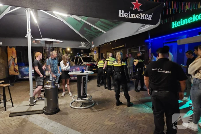 Persoon aangehouden voor belediging van agenten