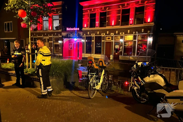 Veel politie aanwezig bij mogelijke steekincident